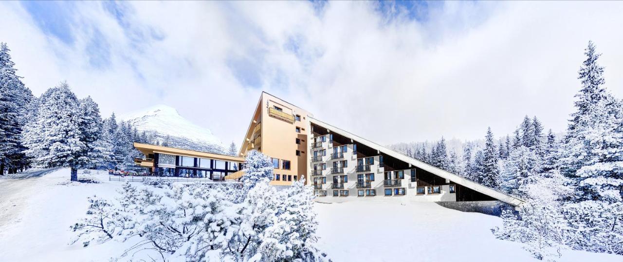 Hotel Fis Strbske Pleso Exterior photo