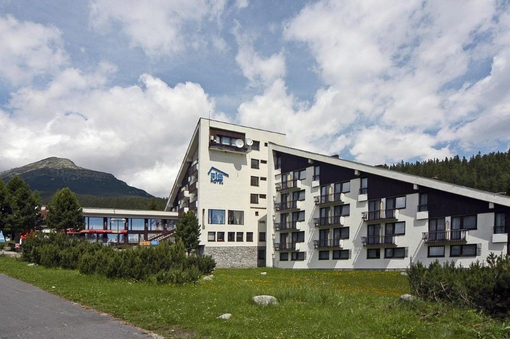 Hotel Fis Strbske Pleso Exterior photo